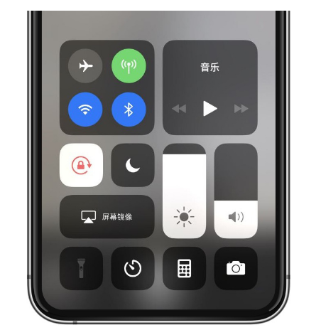 平泉苹果14维修店分享iPhone 14手电筒按键灰了怎么办 